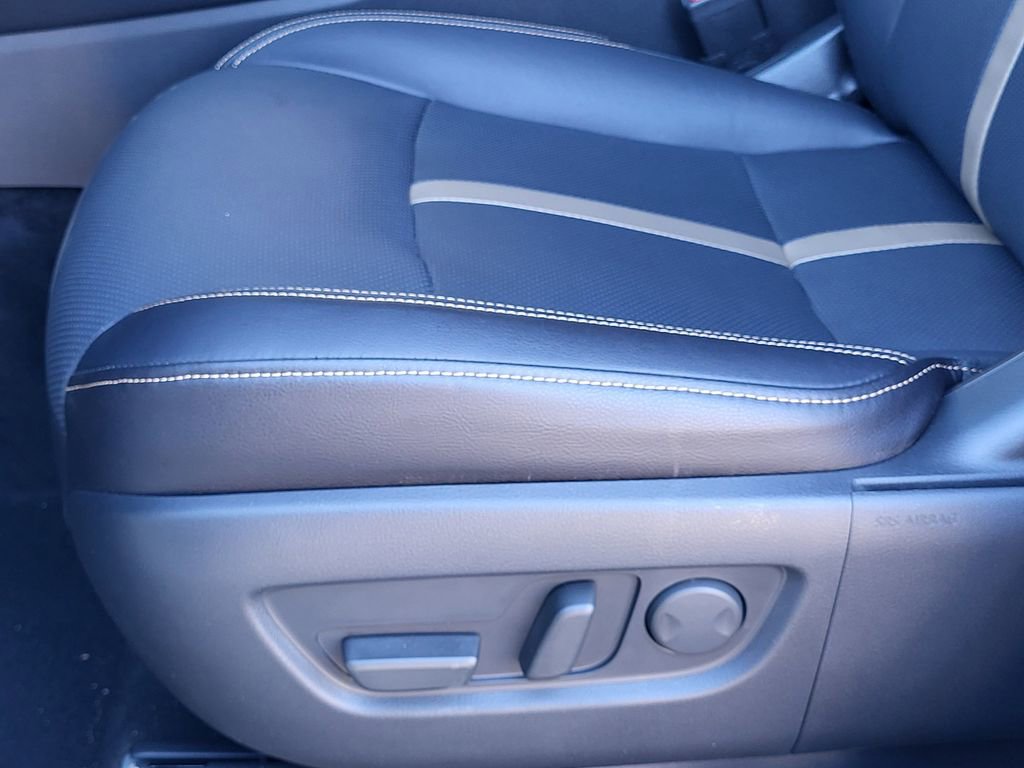 New 2025 MAZDA CX-70 Plug-In Hybrid w/ Premium Plus image 17