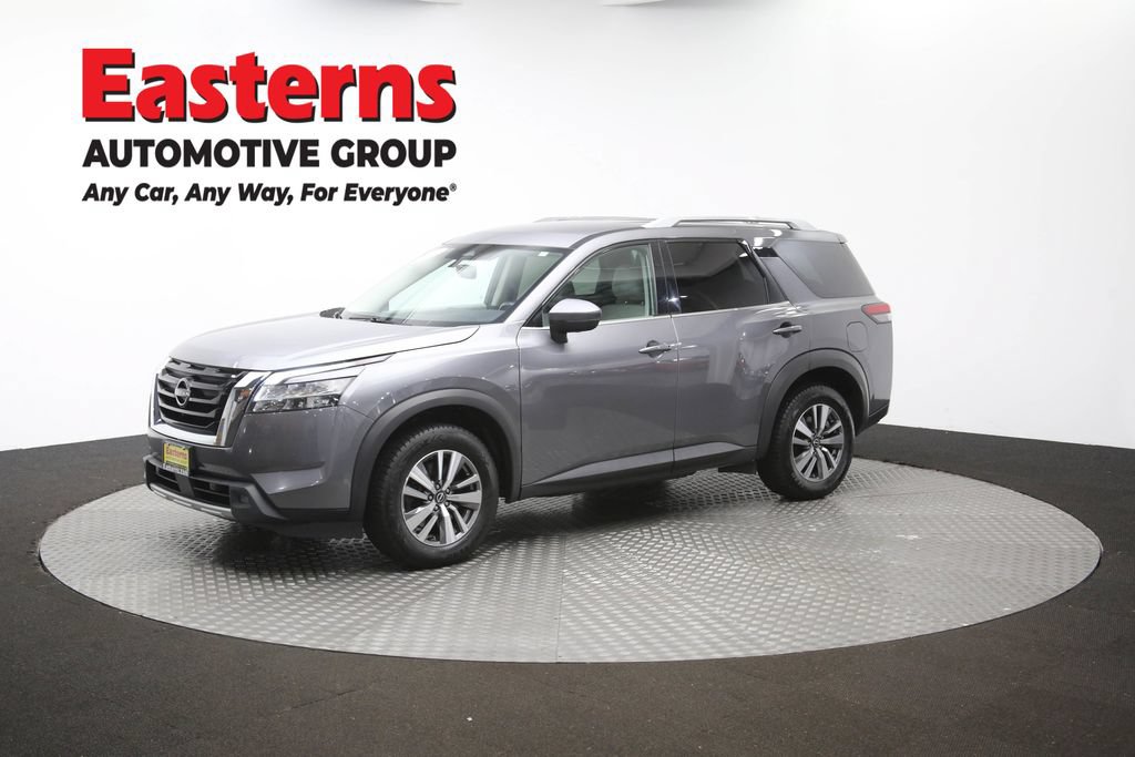 Used 2022 Nissan Pathfinder SL AWD/4WD image 57