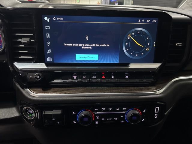 Used 2025 Chevrolet Silverado 2500 LT w/ Convenience Package image 22