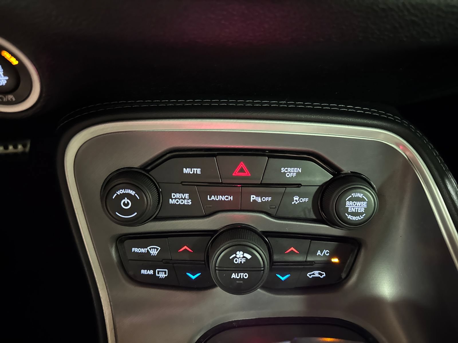 Used 2022 Dodge Challenger R/T Scat Pack RWD image 22