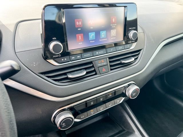 Used 2024 Nissan Altima 2.5 S image 22