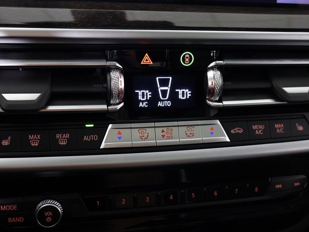 Used 2025 BMW X4 xDrive30i image 58