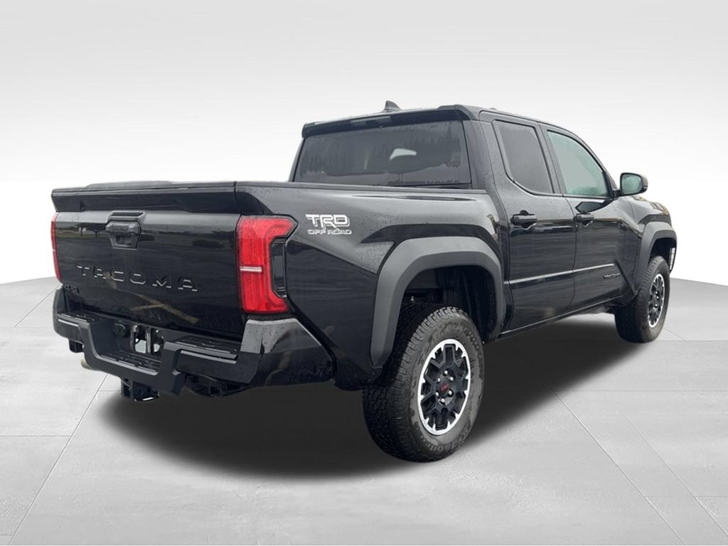 Used 2025 Toyota Tacoma TRD Off-Road AWD/4WD image 5