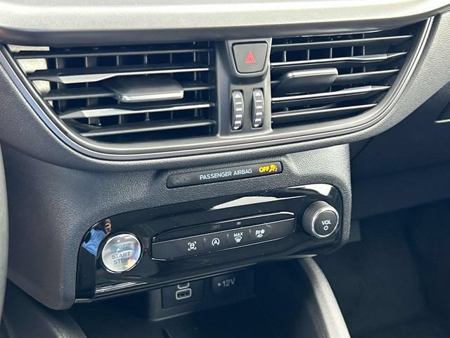 Used 2024 Ford Escape Active w/ Tech Pack #1 AWD/4WD image 36