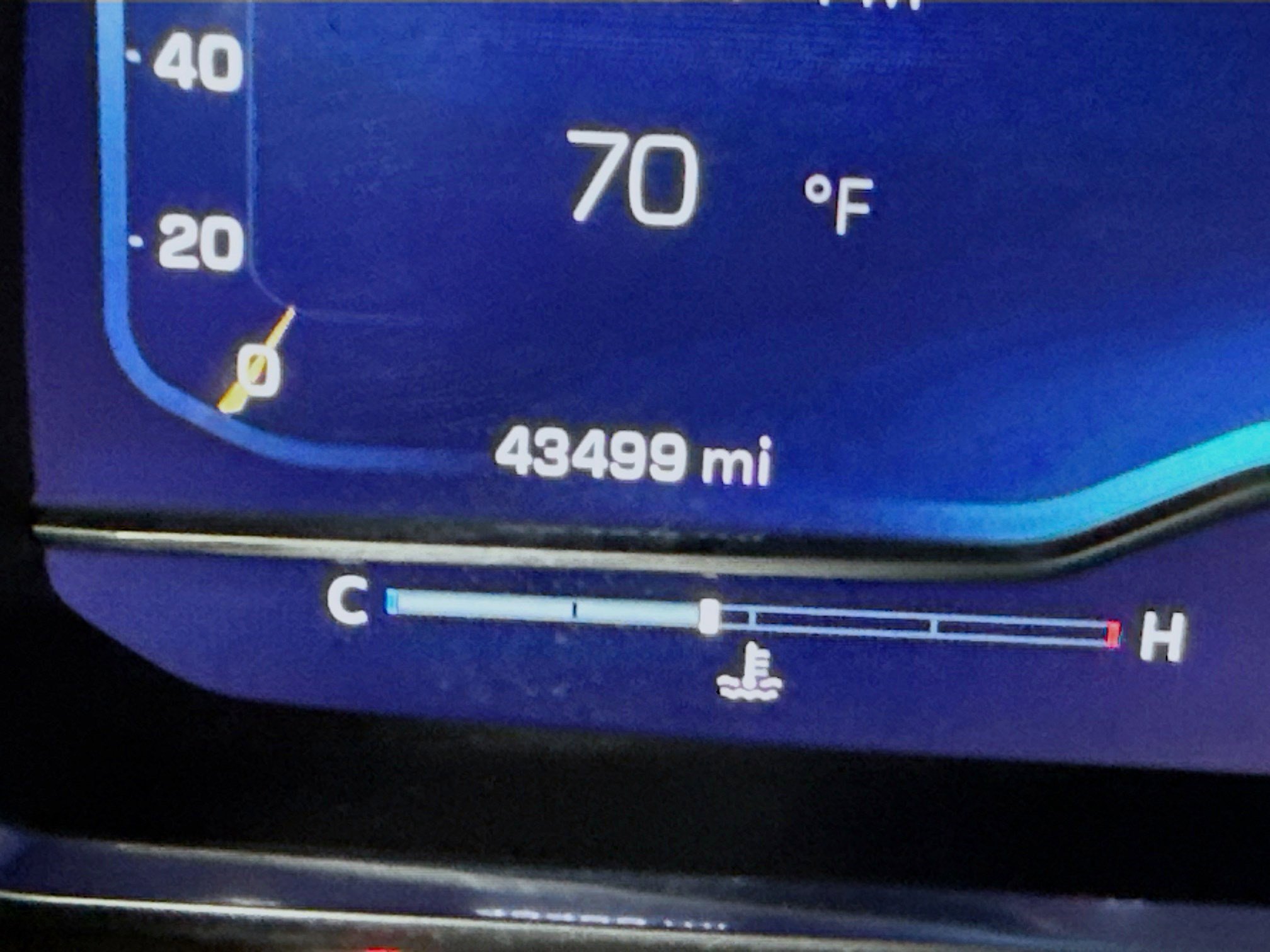 Used 2022 Chevrolet Tahoe LT w/ LT Signature Plus Package RWD image 16