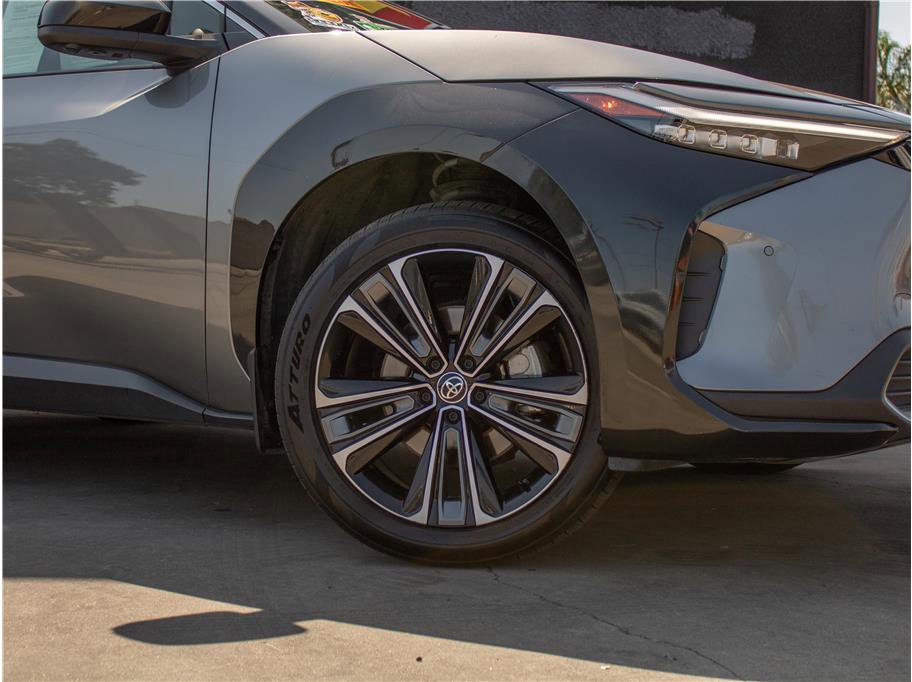 Used 2023 Toyota bZ4X AWD w/ Weather Package image 6