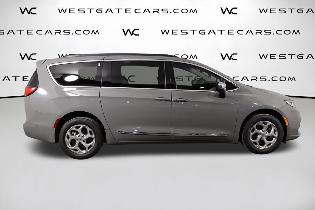 Used 2023 Chrysler Pacifica Limited w/ Uconnect Theater Family Group AWD/4WD image 51