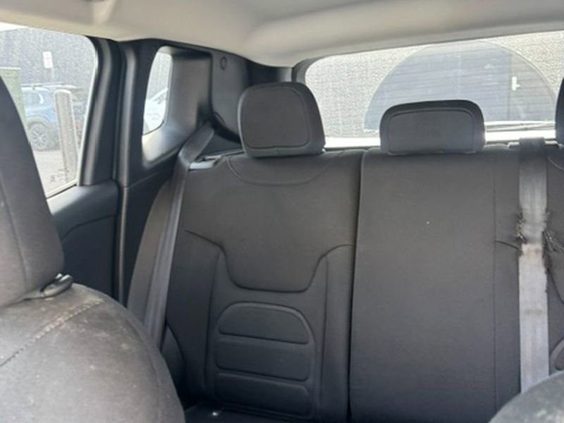 Used 2020 Jeep Renegade Latitude w/ Cold Weather Group image 30