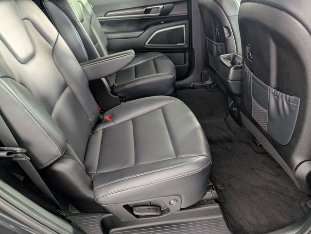 Used 2025 Kia Telluride S AWD/4WD image 30