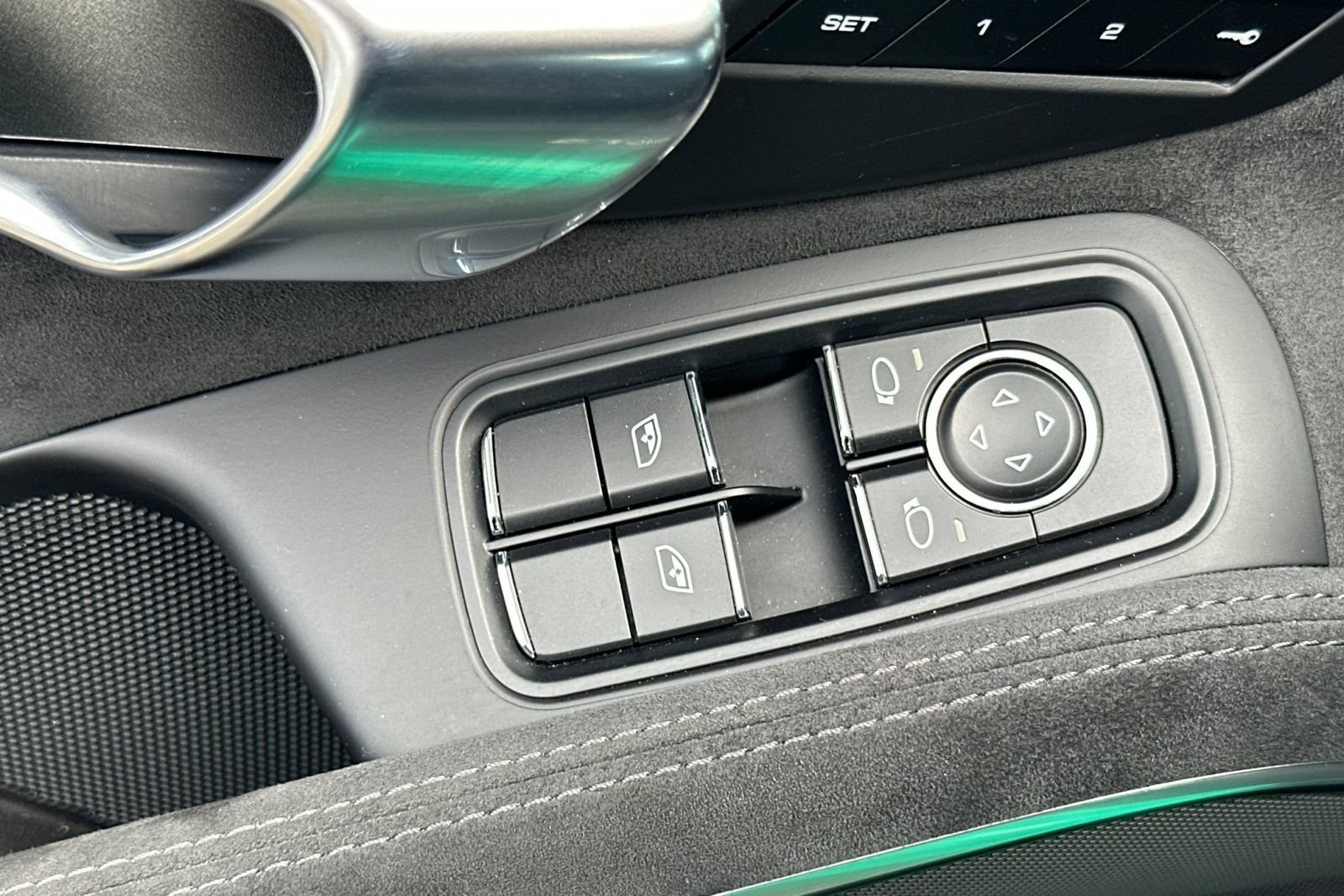 Certified 2019 Porsche 911 Carrera 4 GTS AWD/4WD image 13