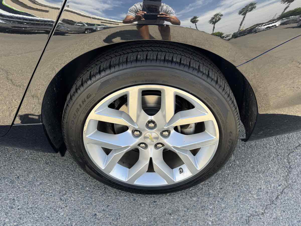 Used 2017 Chevrolet Impala Premier FWD image 34