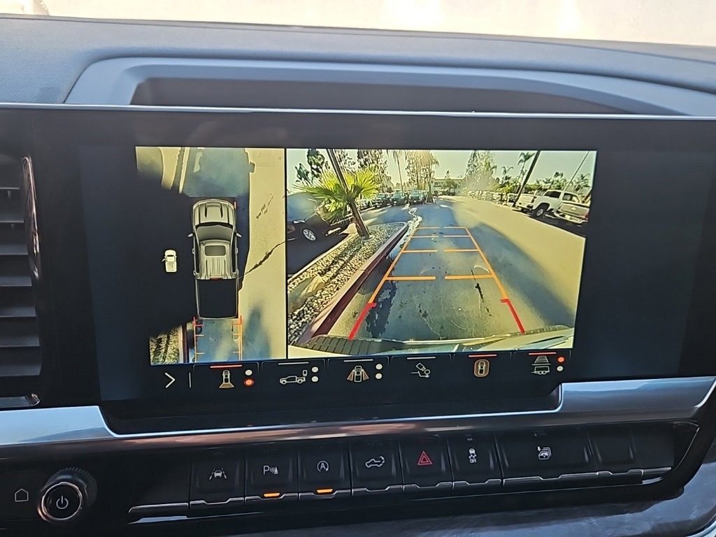 Used 2024 Chevrolet Silverado 1500 LTZ w/ LTZ Premium Package image 15