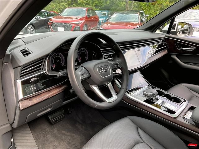 Used 2020 Audi Q7 3.0T Prestige AWD/4WD image 4