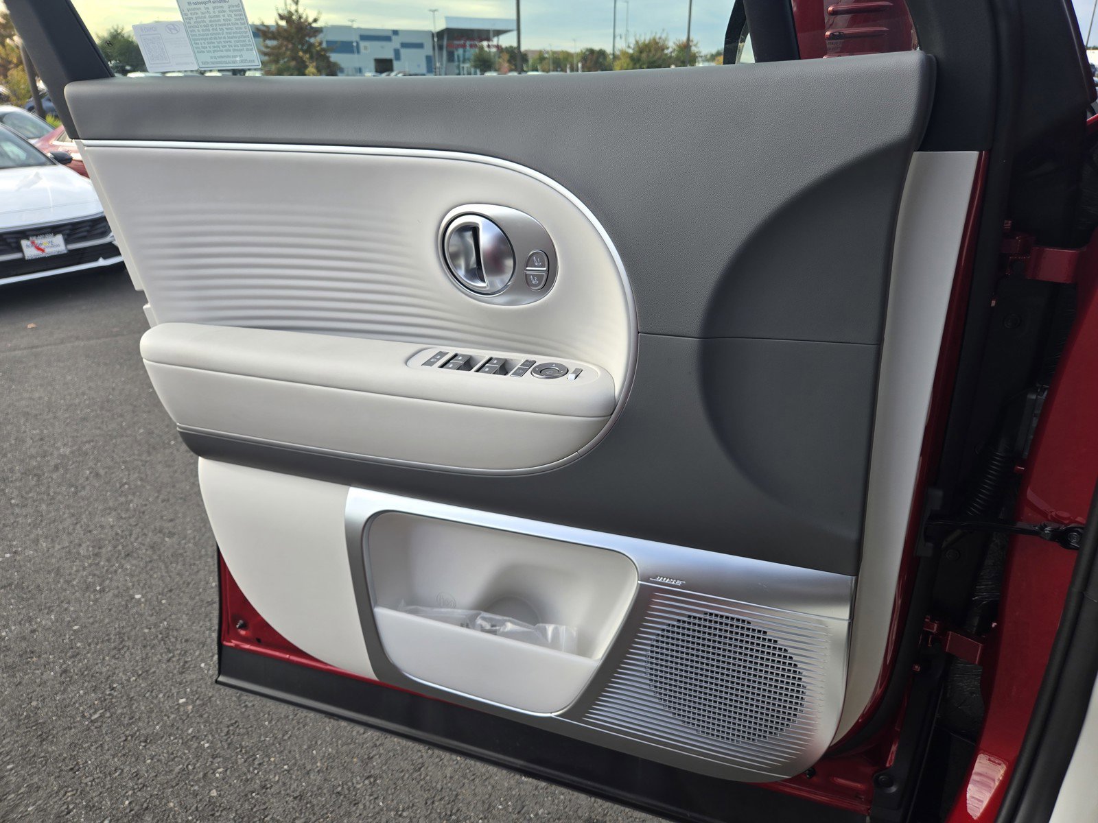 New 2026 Hyundai Ioniq 9 Limited image 21