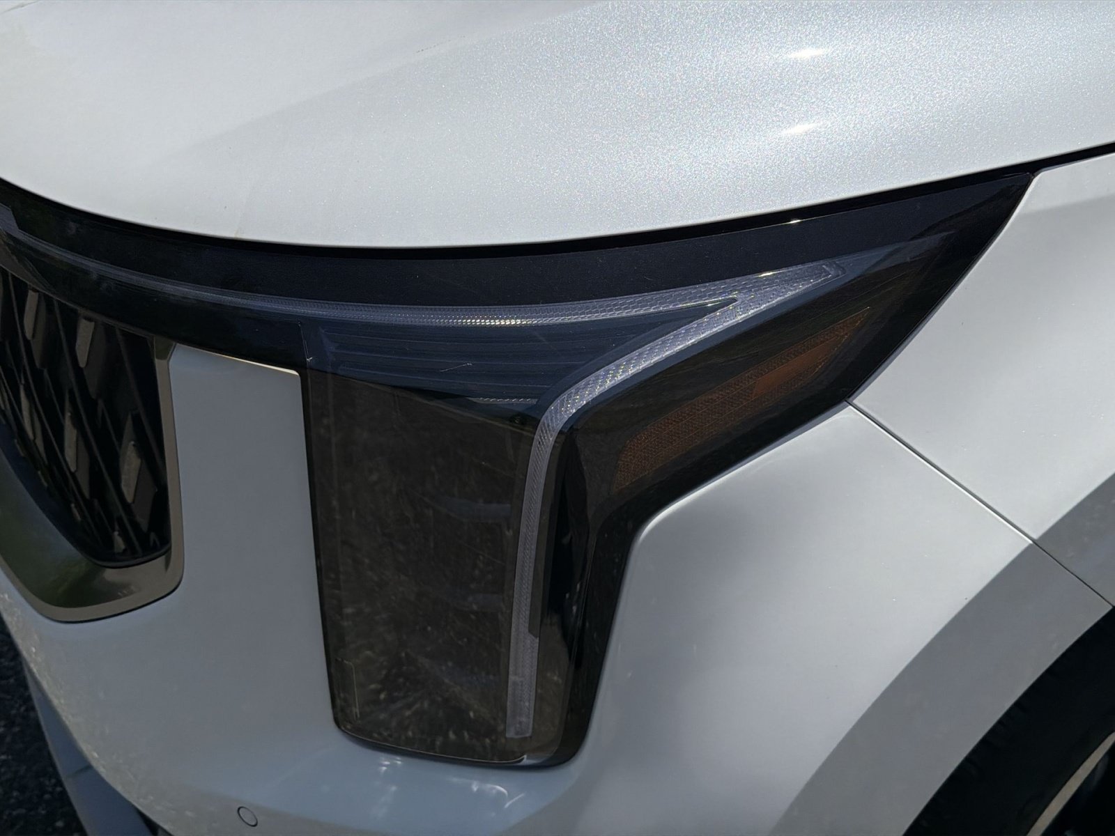 New 2026 Kia Carnival EX FWD image 13