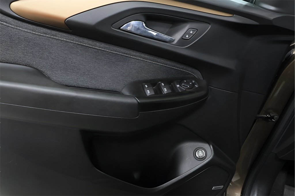 Used 2021 Chevrolet TrailBlazer ACTIV w/ Sun and Liftgate Package image 21