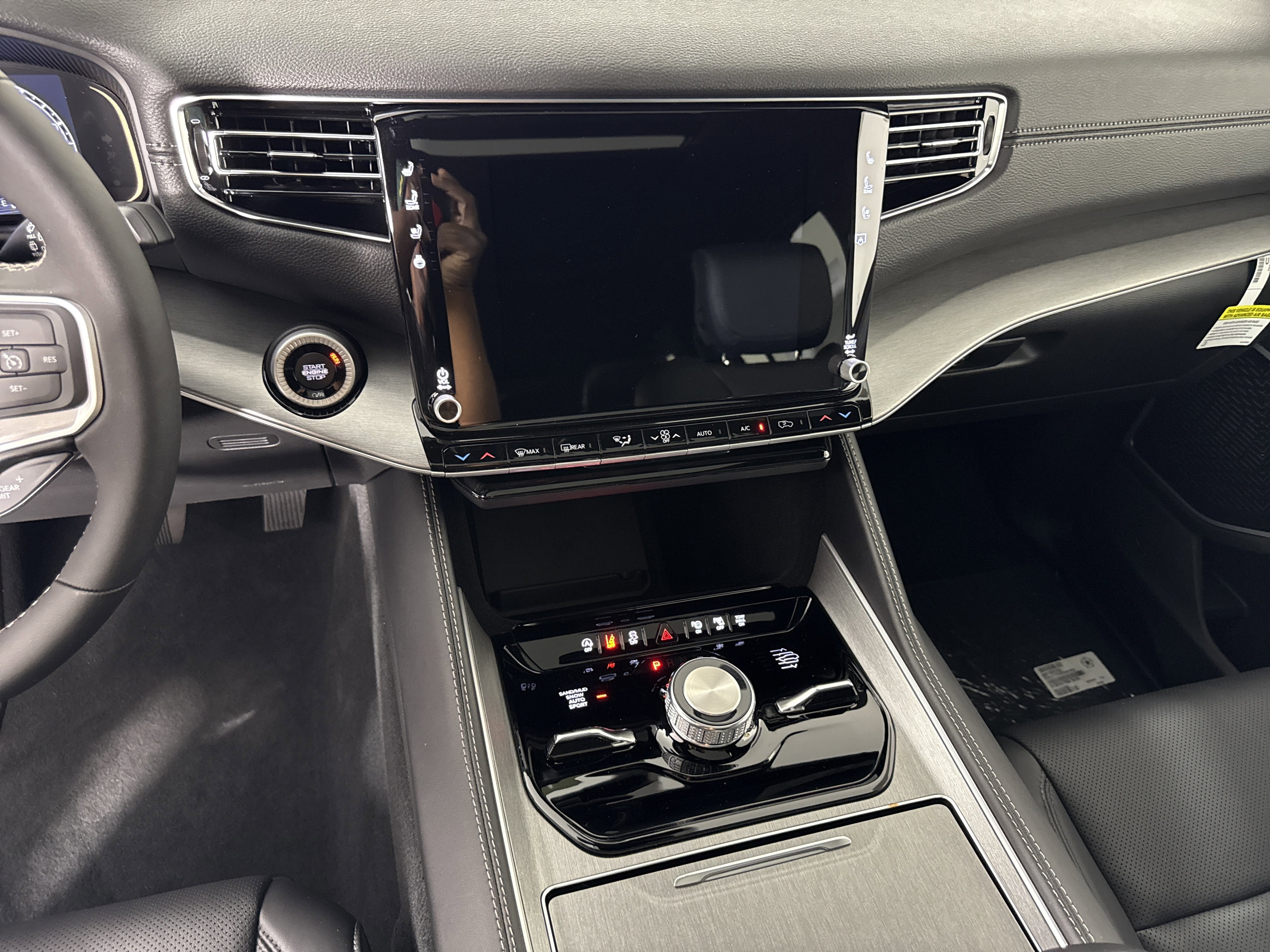 New 2025 Jeep Wagoneer L Series III w/ Quick Order Package 25C Super image 22