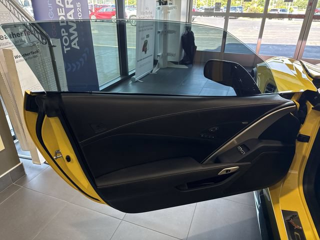 Used 2019 Chevrolet Corvette Z06 RWD image 9