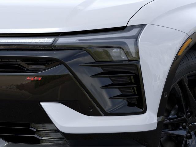 New 2026 Chevrolet Blazer EV SS w/ LPO, Blackout Package AWD/4WD image 10