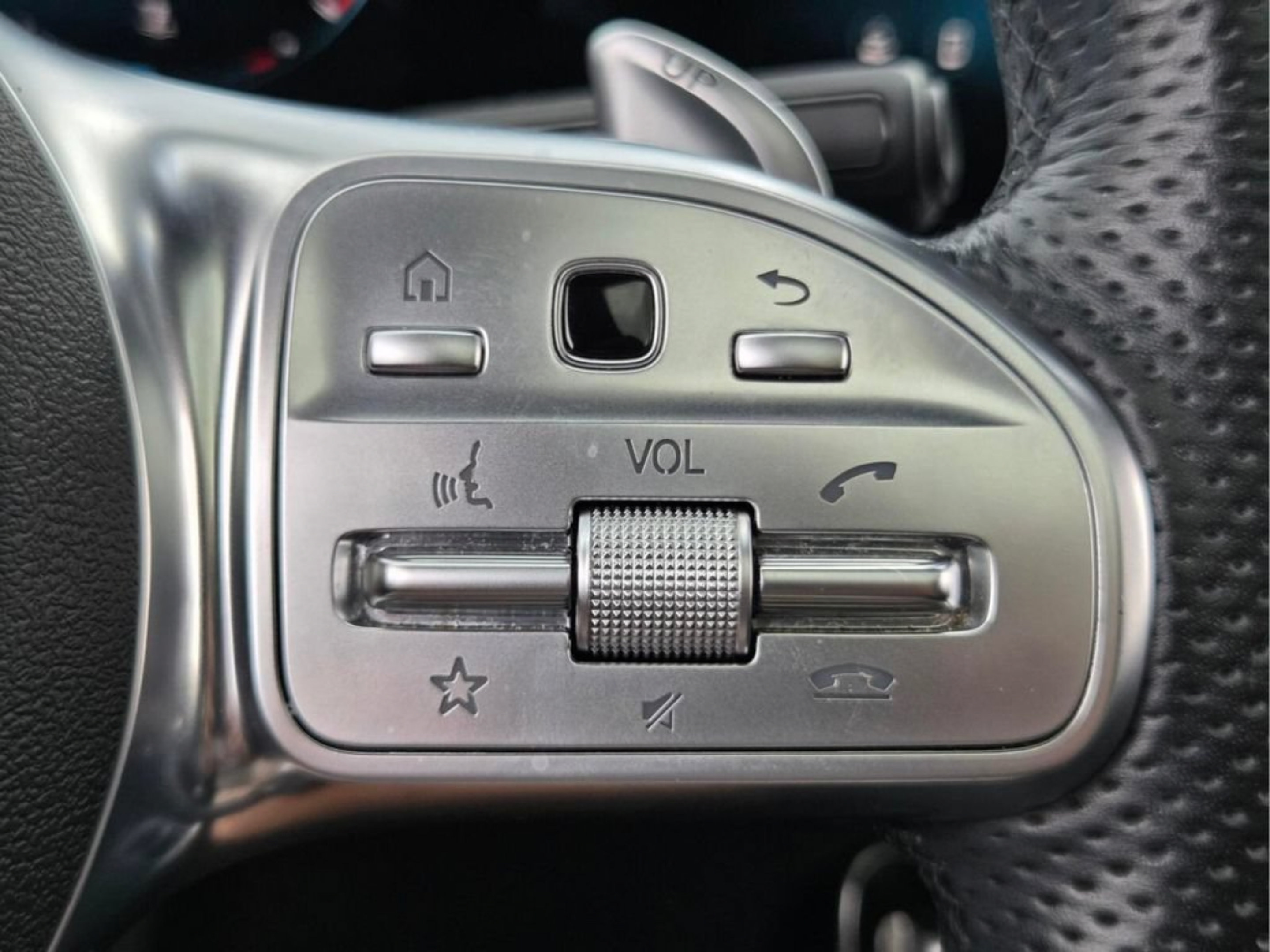 Used 2021 Mercedes-Benz GLA 35 AMG 4MATIC image 26