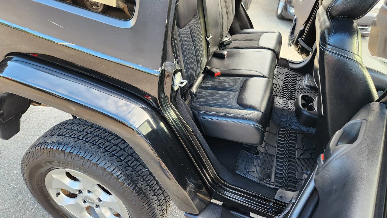 Used 2014 Jeep Wrangler Unlimited Sport AWD/4WD image 45