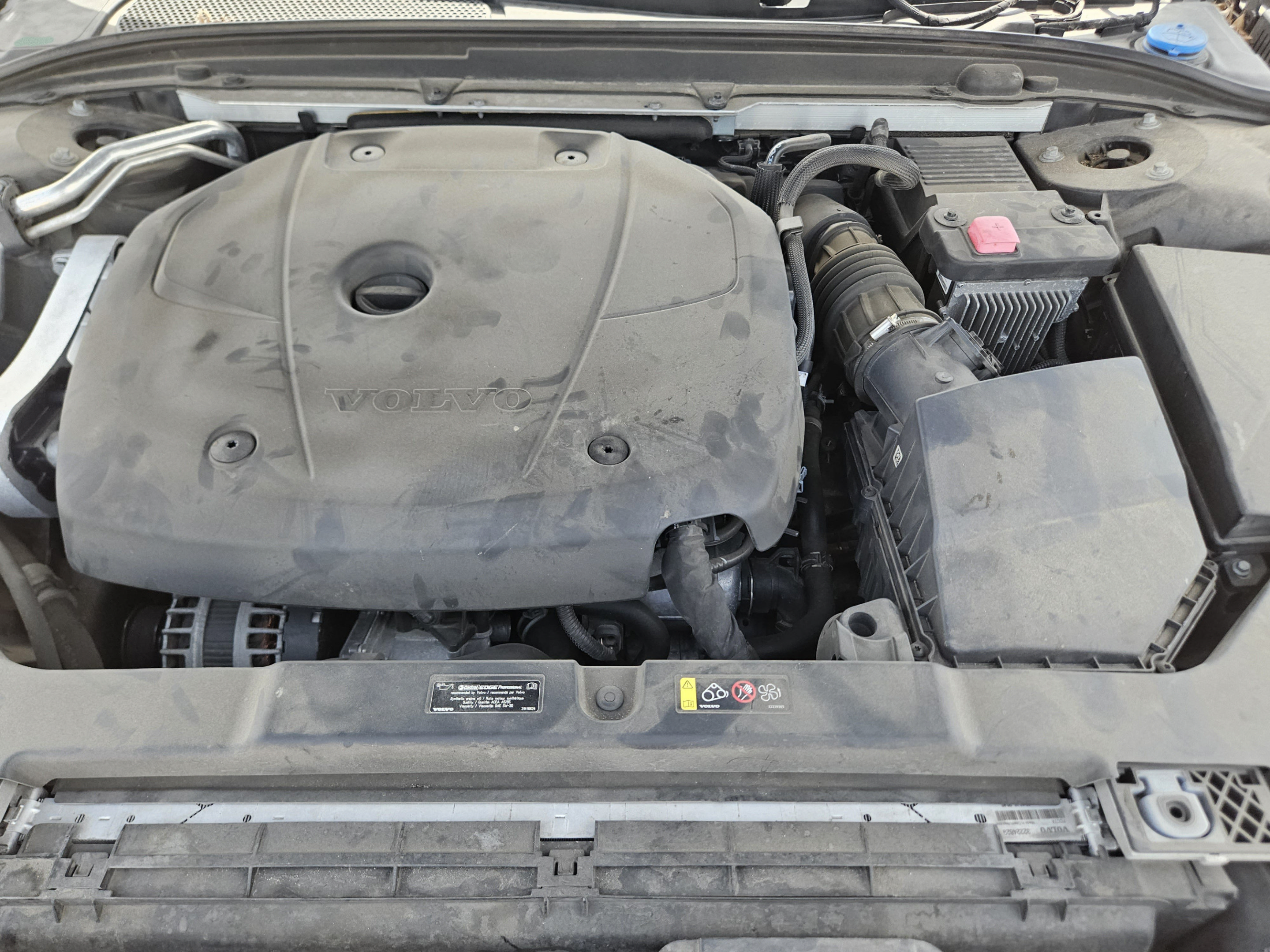Used 2019 Volvo S60 T6 Momentum w/ Premium Package AWD/4WD image 21