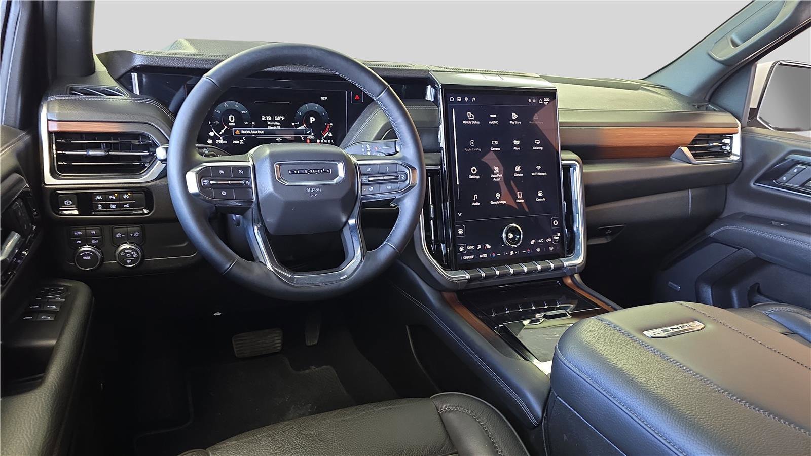 Used 2025 GMC Yukon XL Denali AWD/4WD image 21