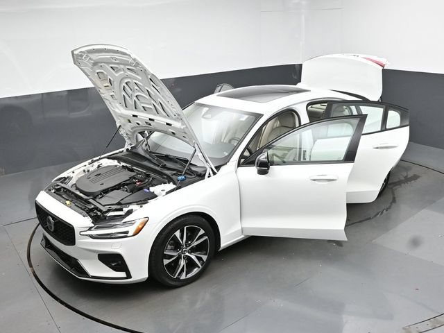 Used 2023 Volvo S60 B5 Core w/ Climate Package FWD image 47