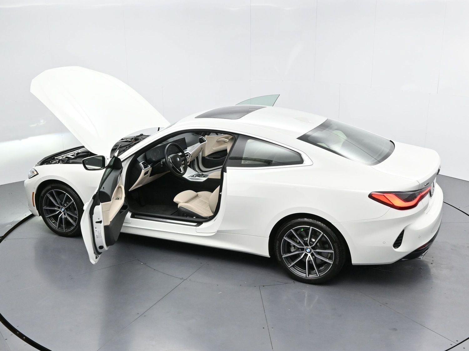 Used 2024 BMW 430i xDrive Coupe w/ Premium Package AWD/4WD image 39