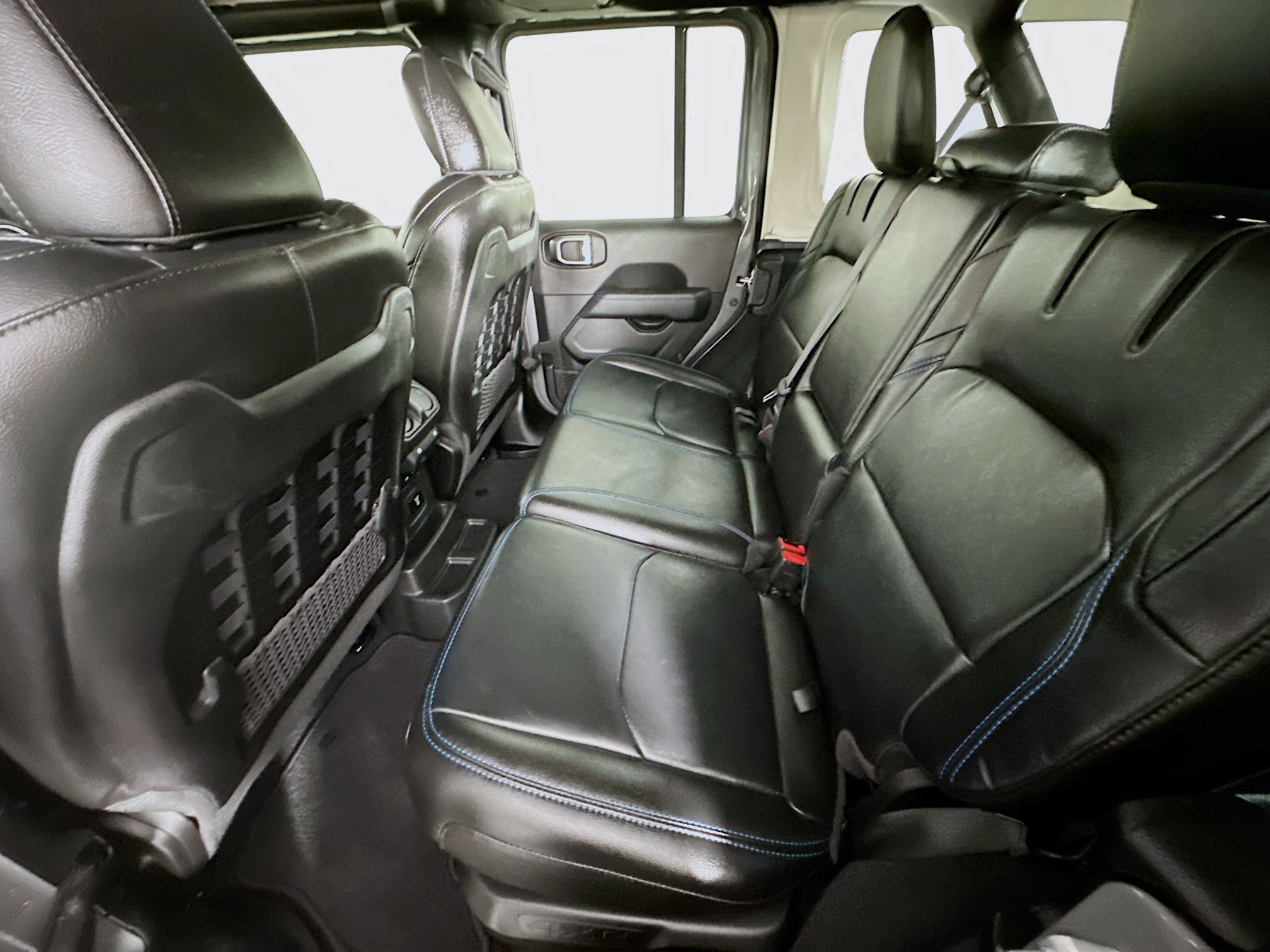 Used 2022 Jeep Wrangler Rubicon image 27