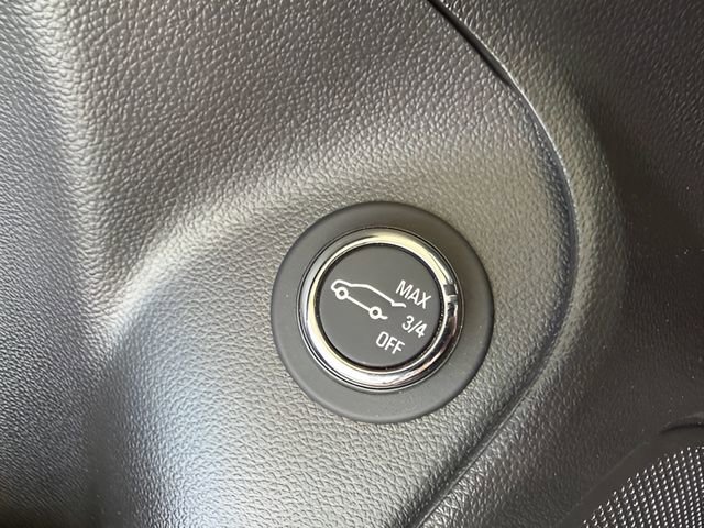 Used 2023 Buick Encore GX Select image 26