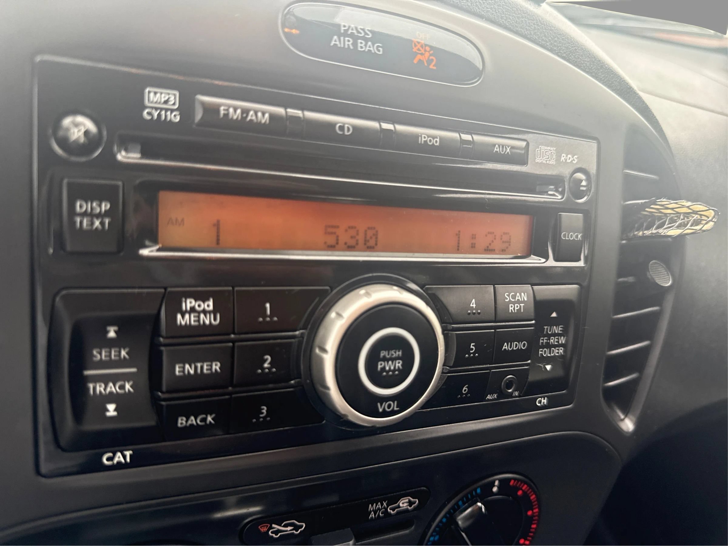 Used 2011 Nissan Juke S AWD/4WD image 16