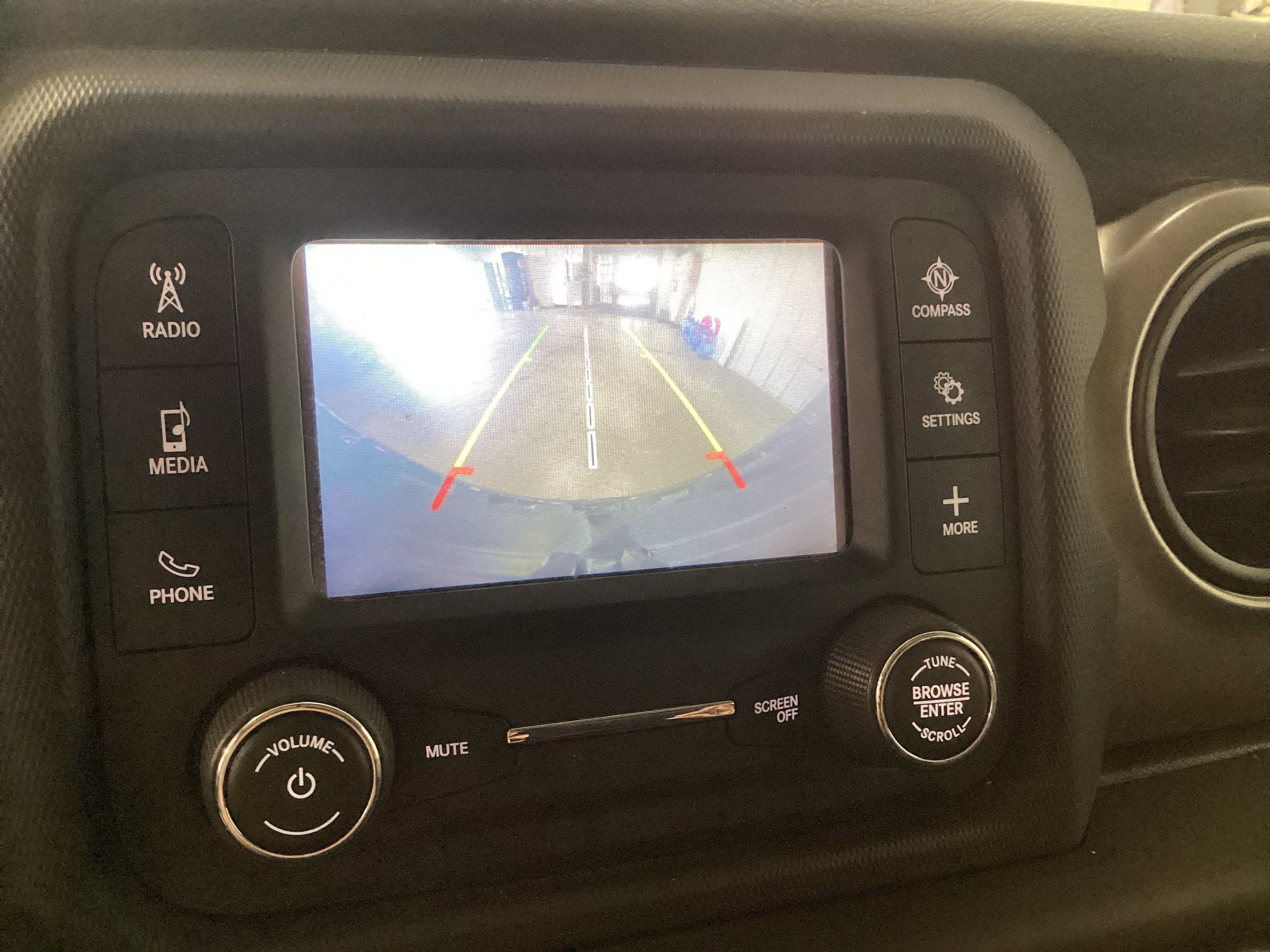 Used 2018 Jeep Wrangler Unlimited Sport AWD/4WD image 22