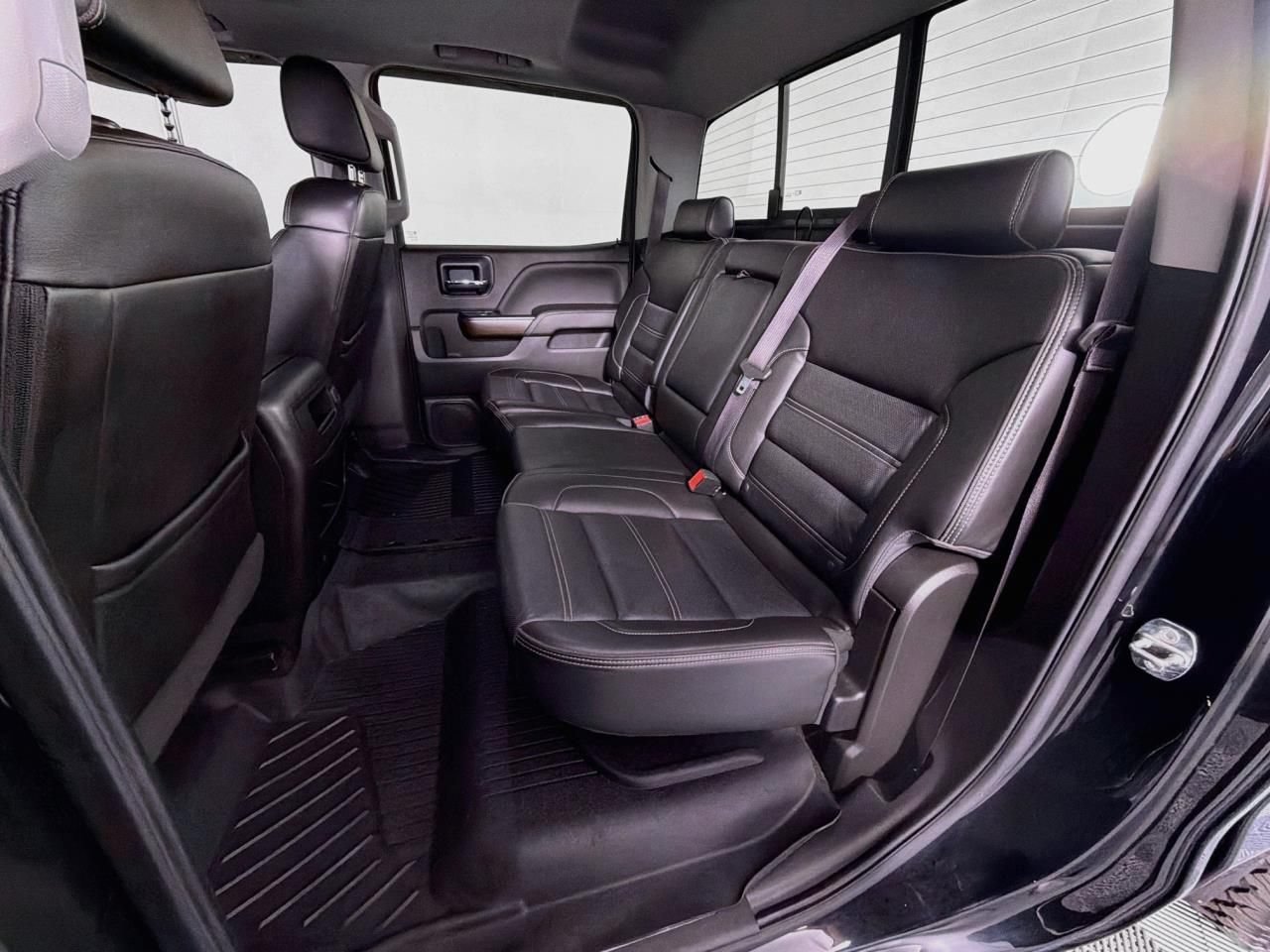 Used 2017 GMC Sierra 1500 Denali AWD/4WD image 41