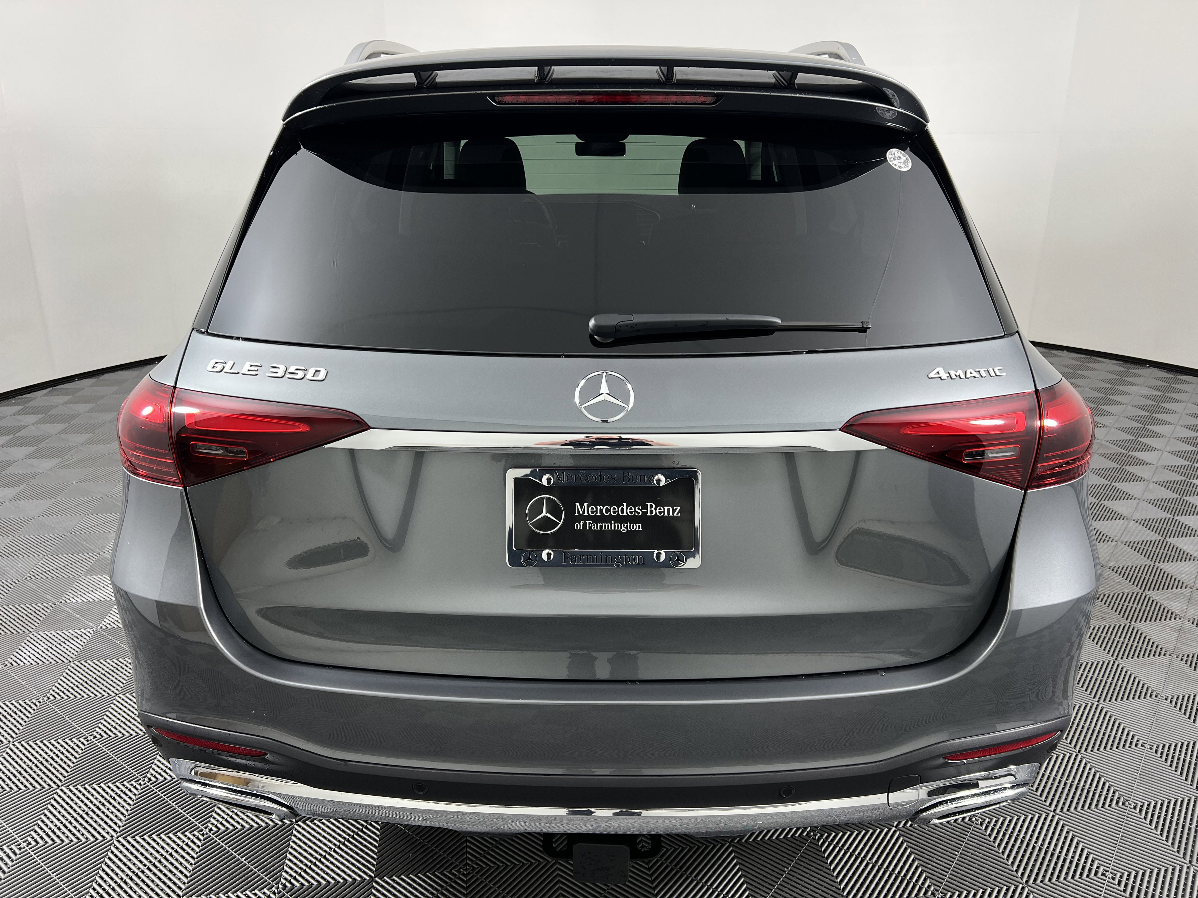 Used 2025 Mercedes-Benz GLE 350 4MATIC image 10