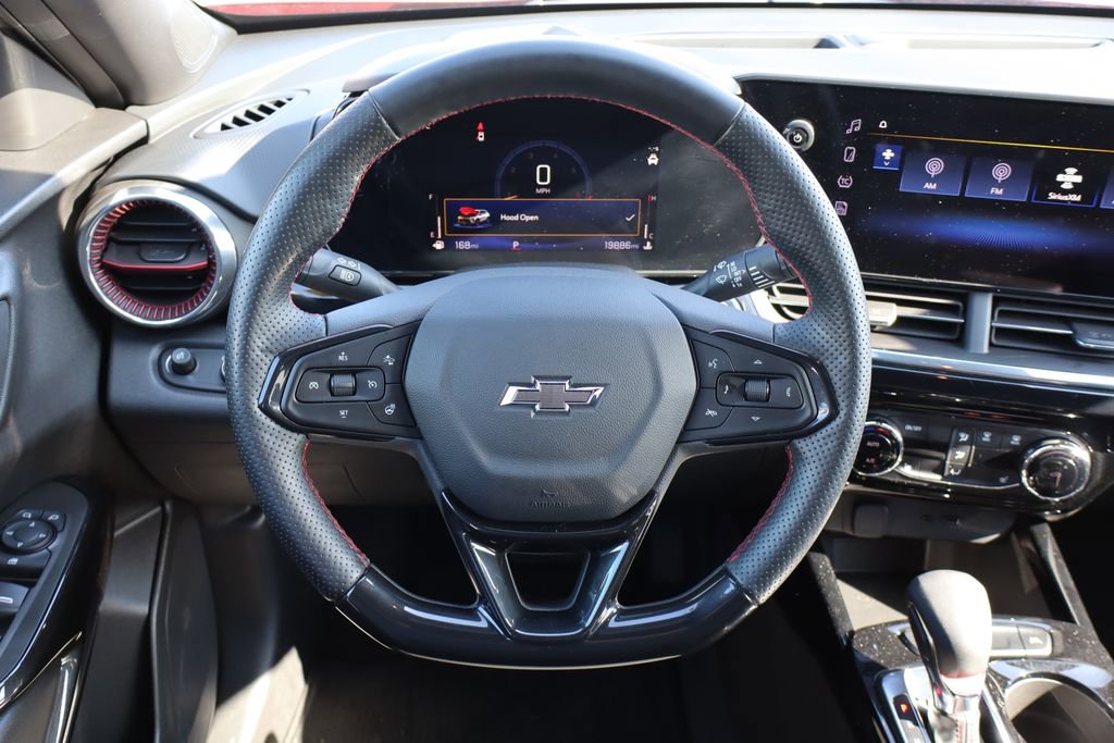 Used 2024 Chevrolet Trax RS w/ Driver Confidence Package image 16