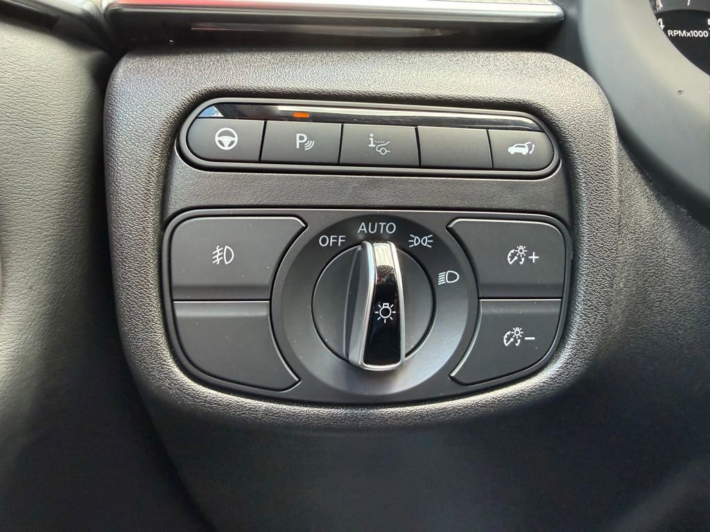 Used 2023 INFINITI QX50 Sensory AWD/4WD image 21