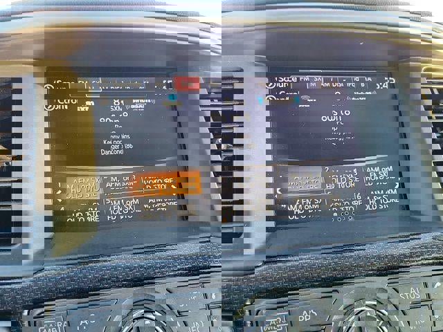 Used 2020 Nissan Pathfinder SL image 23