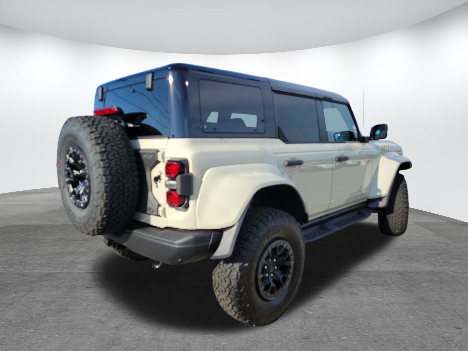 New 2025 Ford Bronco Raptor image 5