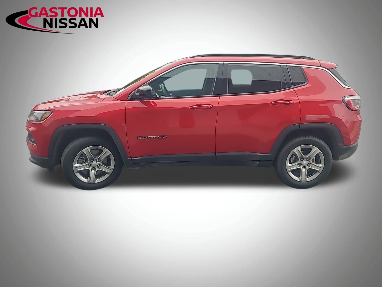 Used 2024 Jeep Compass Latitude image 26