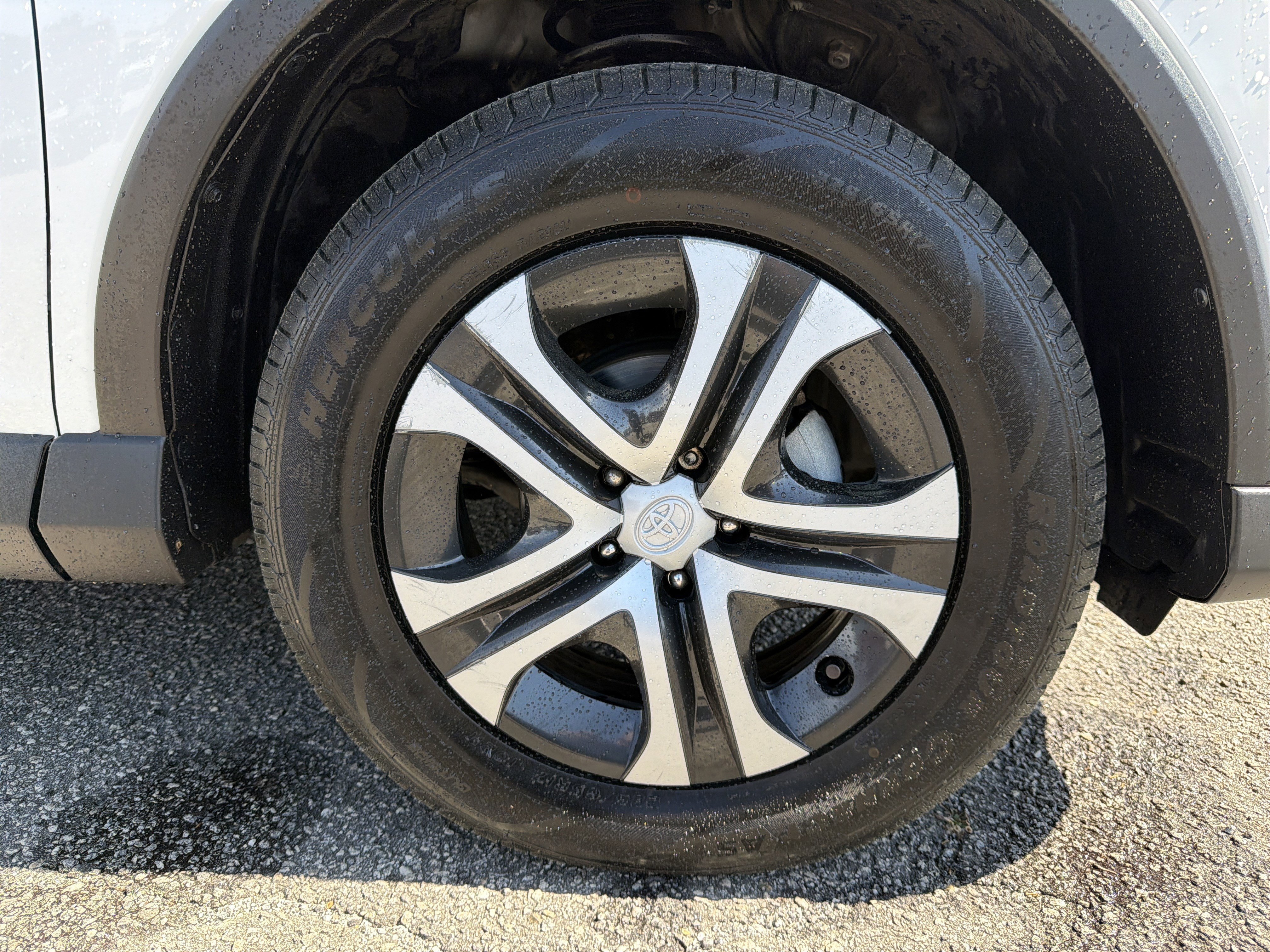 Used 2017 Toyota RAV4 LE w/ All Weather Liner Package image 13