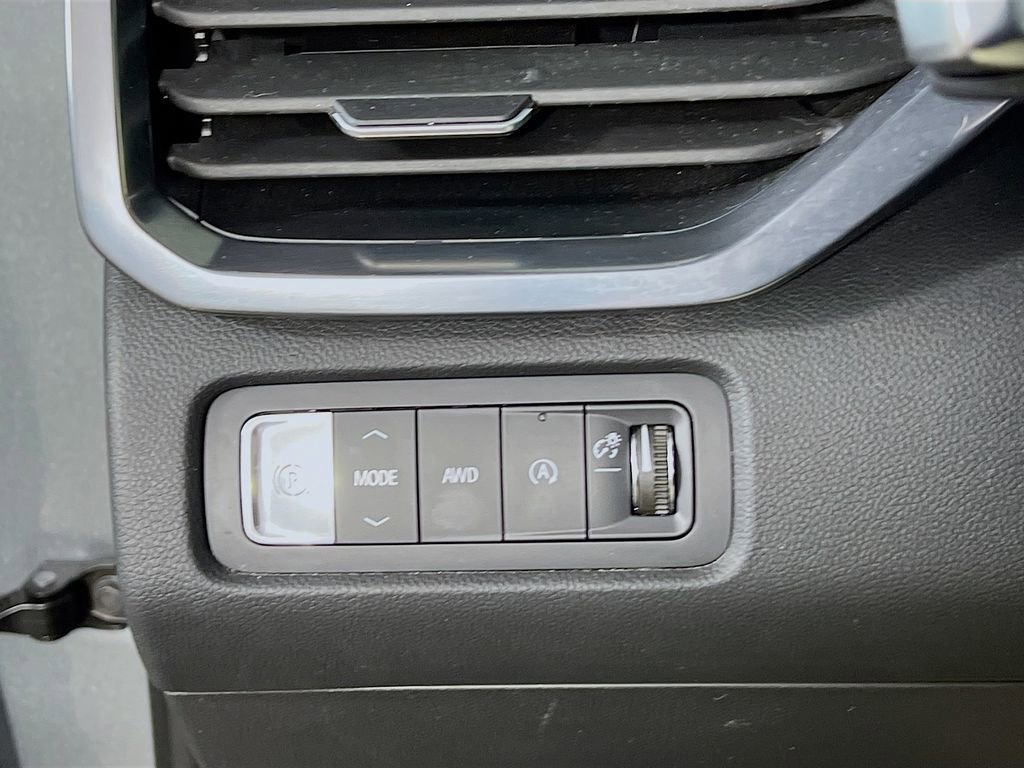 Certified 2024 GMC Acadia AT4 w/ Luxury Package AWD/4WD image 9