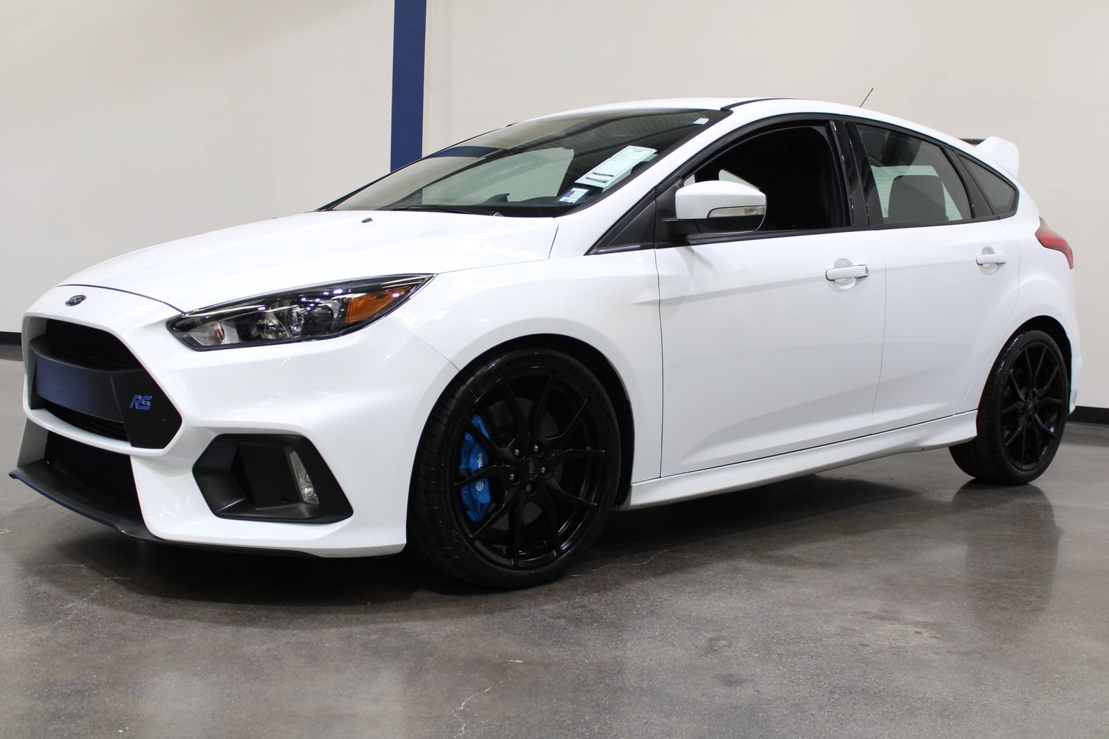 Used 2017 Ford Focus RS AWD/4WD image 6