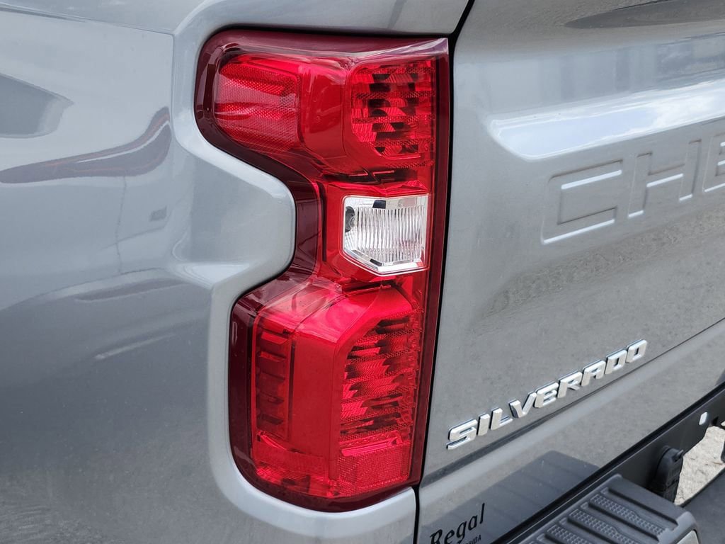 Certified 2024 Chevrolet Silverado 1500 Custom RWD image 7
