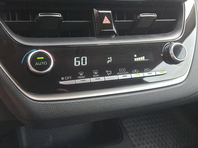 Used 2022 Toyota Corolla LE FWD image 15