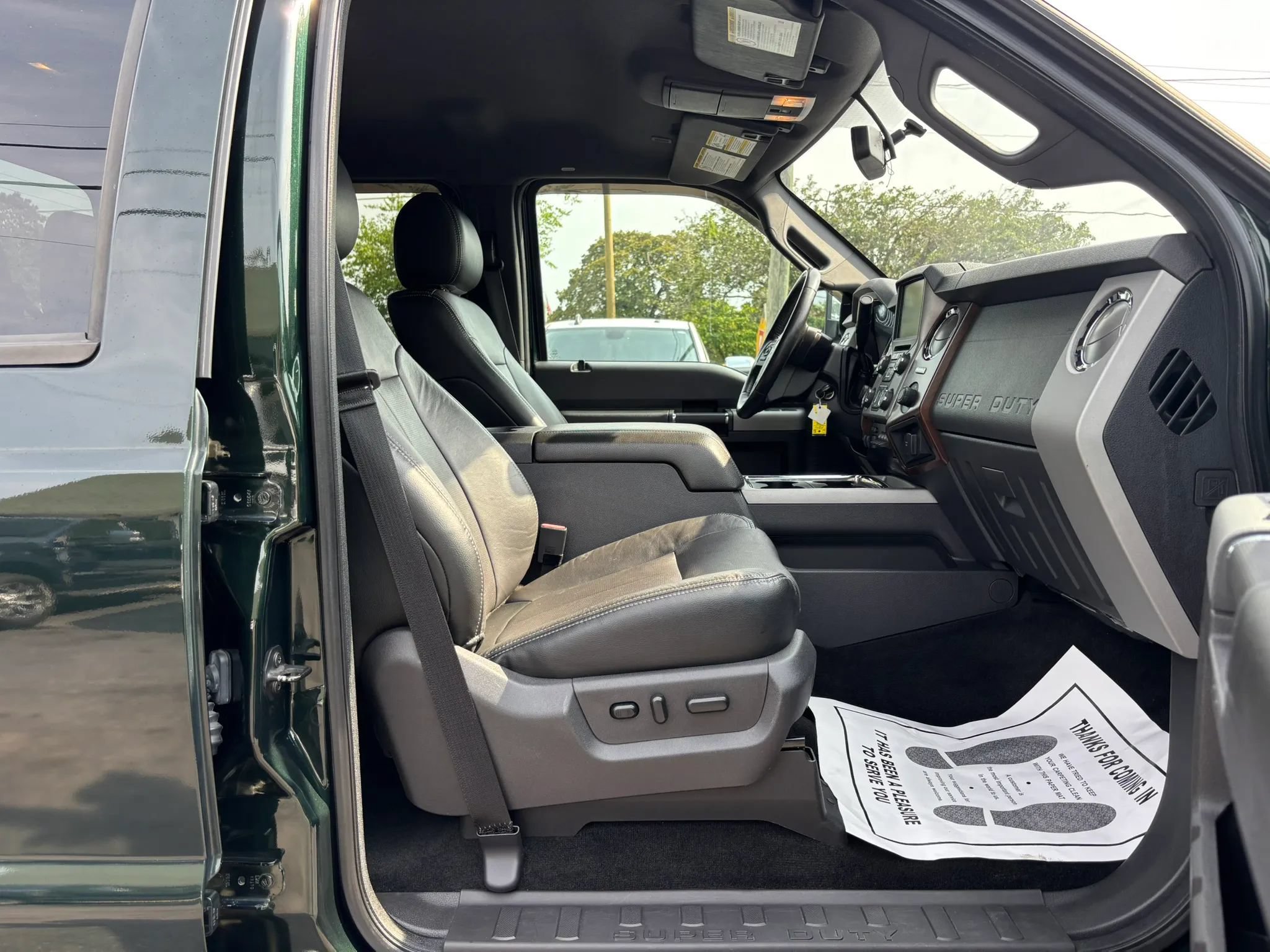 Used 2015 Ford F250 Lariat w/ Chrome Package AWD/4WD image 35
