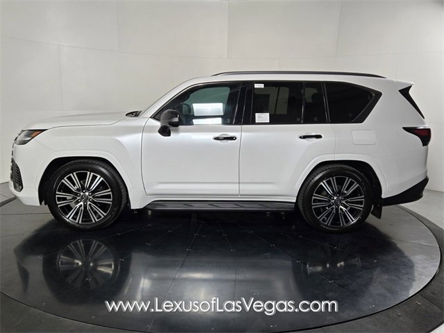New 2026 Lexus LX 700h Luxury image 7