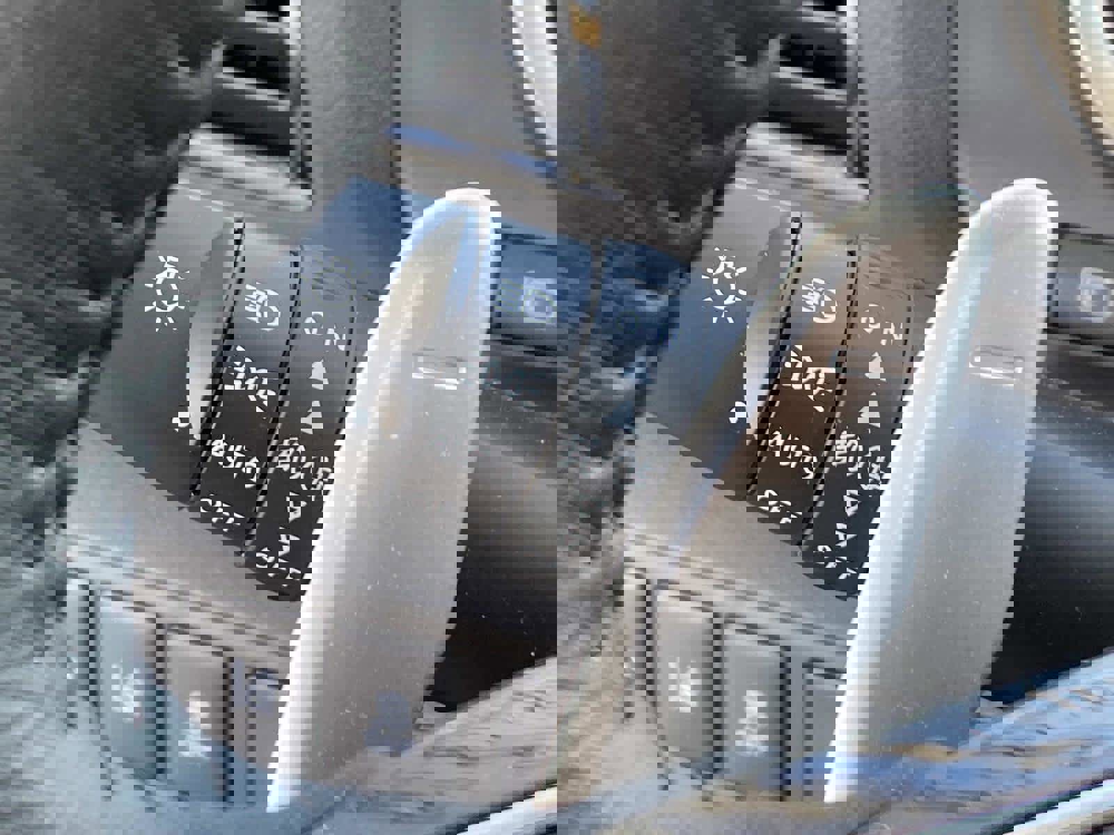 Used 2024 Mitsubishi Eclipse Cross SEL image 18