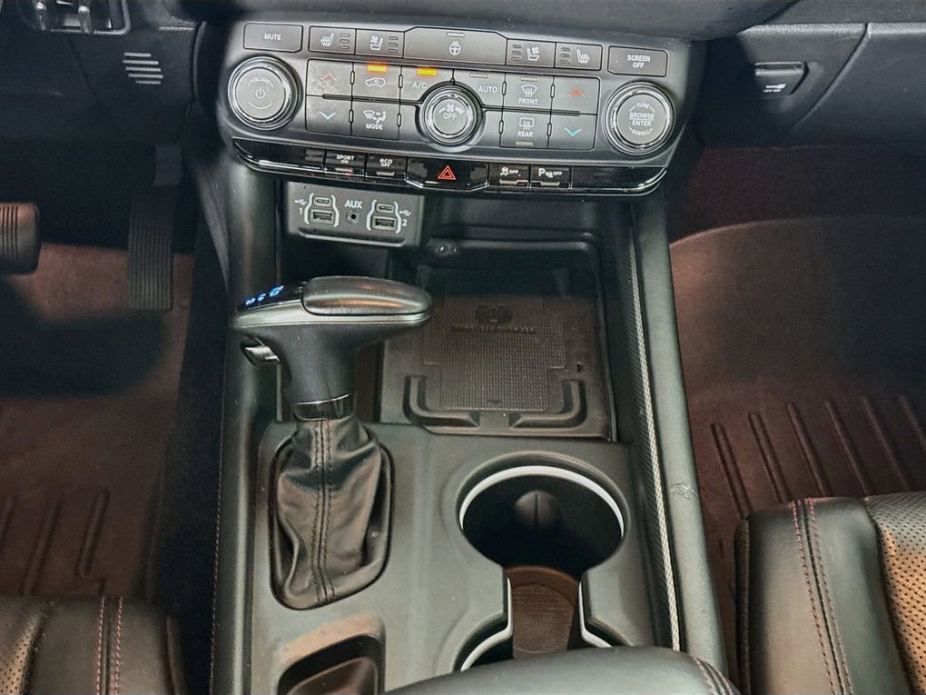 Used 2021 Dodge Durango R/T w/ Trailer Tow Group IV RWD image 41