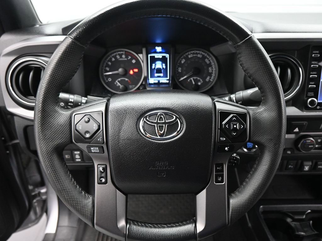 Used 2021 Toyota Tacoma TRD Sport w/ Technology Package AWD/4WD image 12